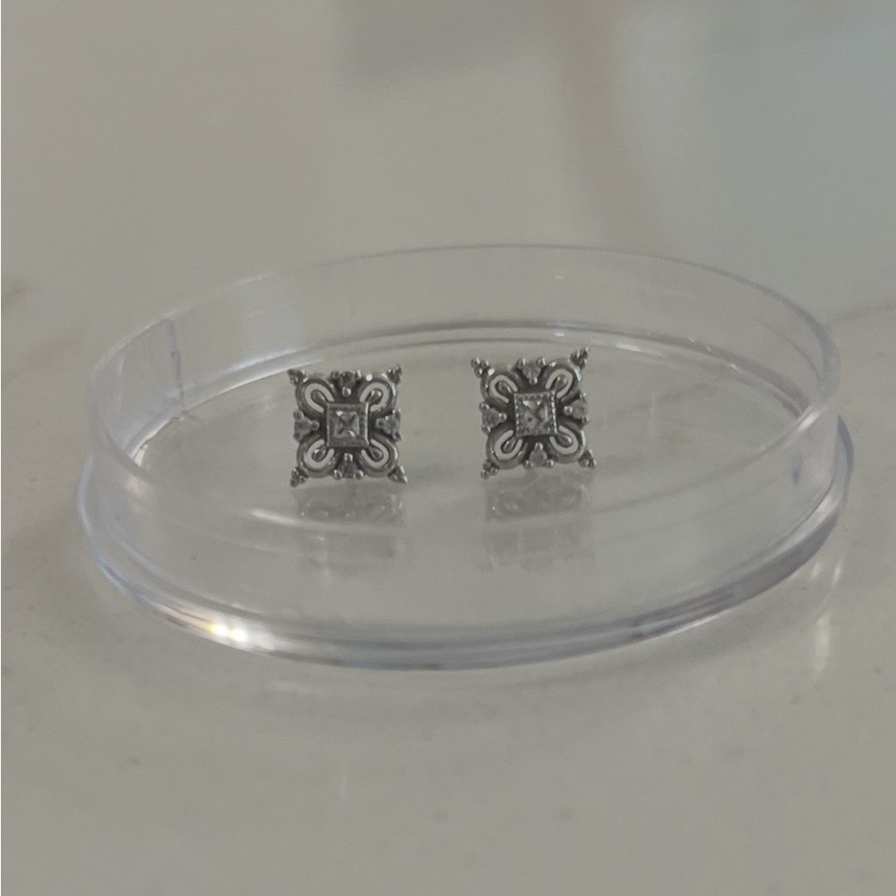 BVLA White Gold and Clear Gemstone Press Fit Piercings